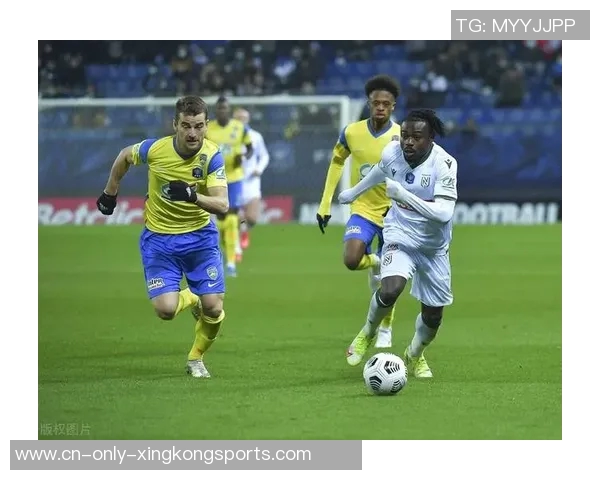 郎斯与索肖比赛因天气原因推迟球迷期待新赛程安排